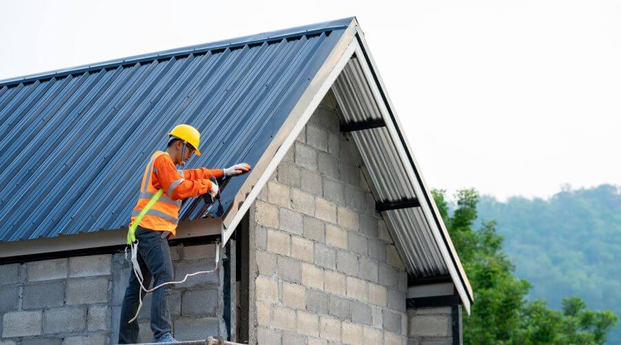 Expert new roof installation services in Bogata, TX